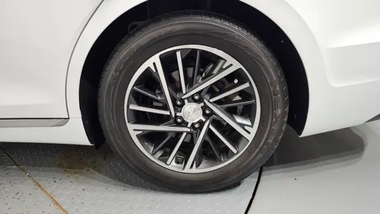 Hyundai IG 2.5 2022 21