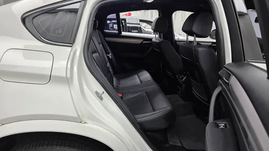 BMW X4 (F26) xDrive20d M 2017 12