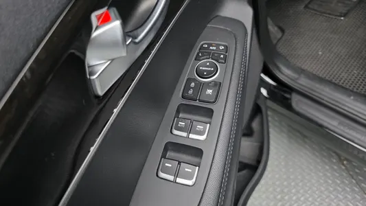 Kia 쏘렌토 2.2 2WD 2017 11
