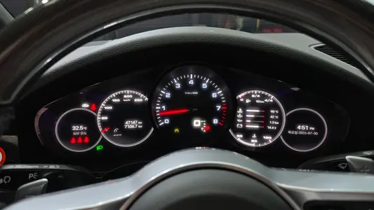 Porsche (PO536) 3.0 2022 8