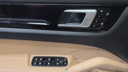 Porsche (PO536) 3.0 2022 13
