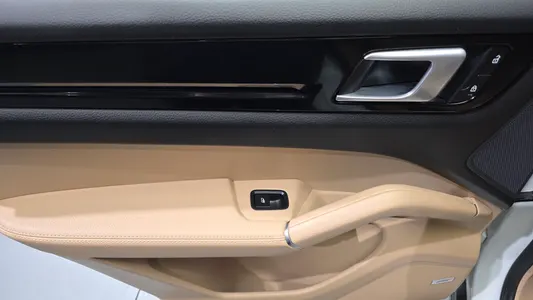 Porsche (PO536) 3.0 2022 25