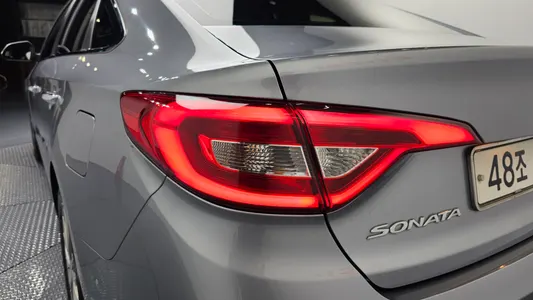 Hyundai LF LPI () 2014 23