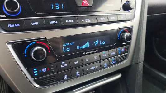 Hyundai LF LPI () 2014 31
