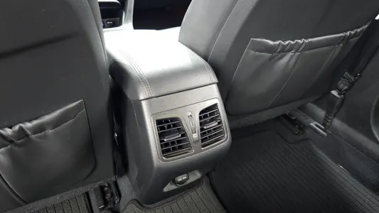 Hyundai LF LPI () 2014 30