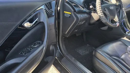 Hyundai Grandeur HG HG300 2012 7