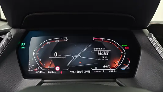 BMW 1 Series (F40) 118d 2021 8