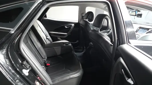 Hyundai Grandeur HG HG240 2012 11
