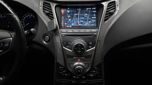 Hyundai Grandeur HG HG240 2012 15