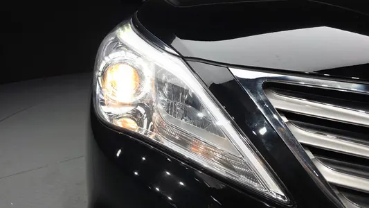Hyundai Grandeur HG HG240 2012 22