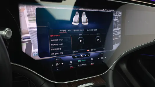 Mercedes-Benz EQS SUV X296 EQS580 4MATIC 2023 16