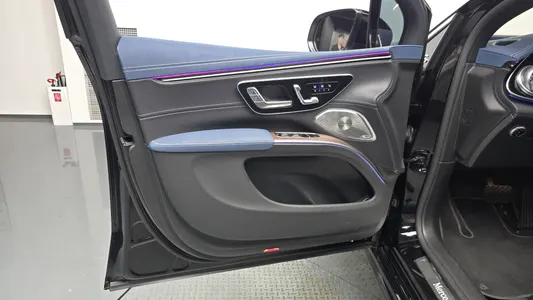 Mercedes-Benz EQS SUV X296 EQS580 4MATIC 2023 24