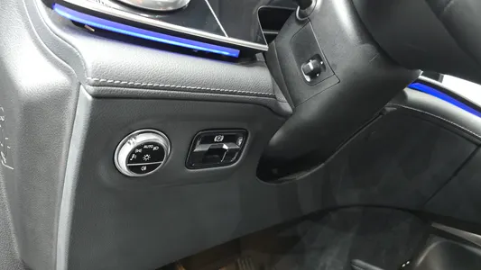 Mercedes-Benz EQS SUV X296 EQS580 4MATIC 2023 29