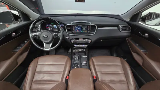 Kia Sorento 2.0 2WD 2016 7