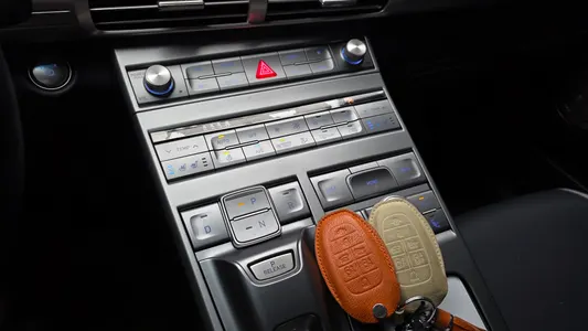 Hyundai 넥쏘 2022 9