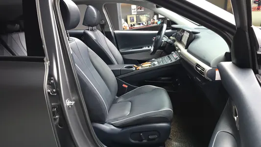 Hyundai 넥쏘 2022 11