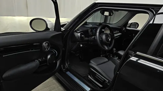 MINI 쿠퍼 5 2023 10