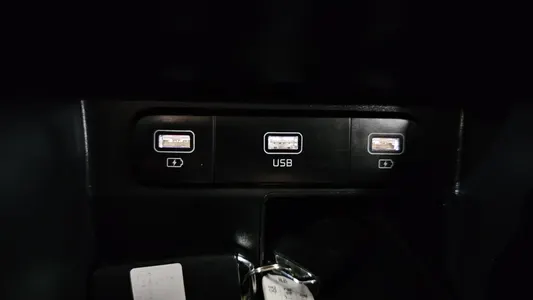 Kia 4 2.2 2WD 2020 13
