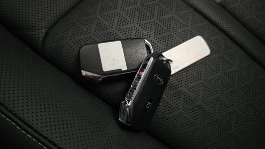 Kia 4 2.2 2WD 2020 35