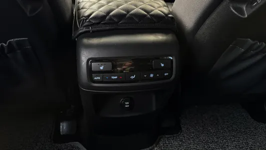 Hyundai 팰리세이드 3.8 4WD 2023 11