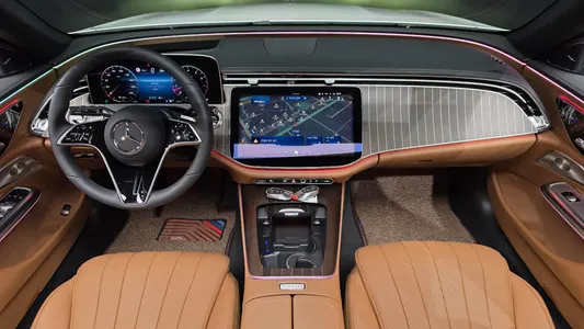 Mercedes-Benz E-Class W214 E300 4MATIC 2025 6