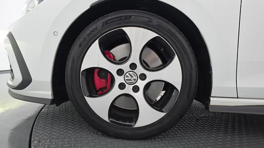 Volkswagen 8 2.0 GTI 2022 5