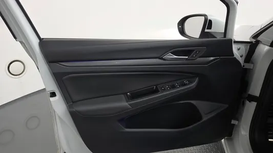 Volkswagen 8 2.0 GTI 2022 24