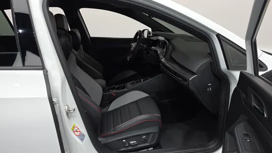 Volkswagen 8 2.0 GTI 2022 26