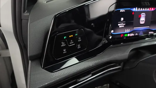 Volkswagen 8 2.0 GTI 2022 28