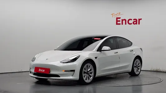 Tesla 3 AWD 2021
