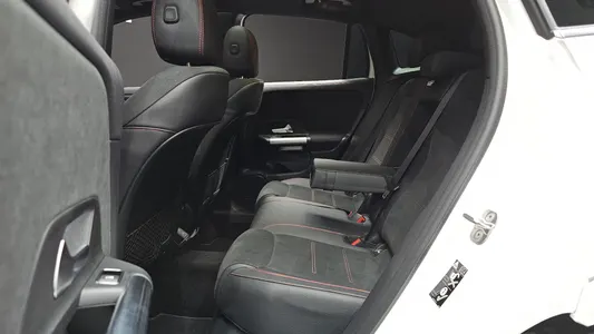 Mercedes-Benz GLA-Class H247 GLA250 4MATIC 2026 11