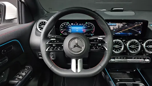 Mercedes-Benz GLA-Class H247 GLA250 4MATIC 2026 12