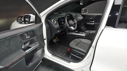 Mercedes-Benz GLA-Class H247 GLA250 4MATIC 2026 10