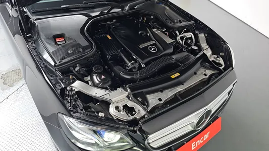 Mercedes-Benz E-Class W213 E300 2017 6