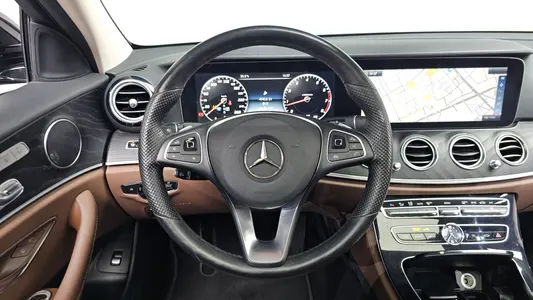 Mercedes-Benz E-Class W213 E300 2017 13