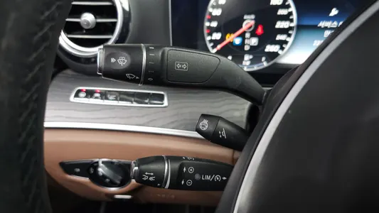 Mercedes-Benz E-Class W213 E300 2017 15