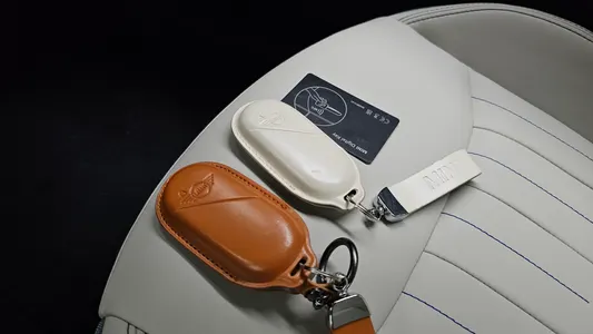 MINI 4 SE 2024 33