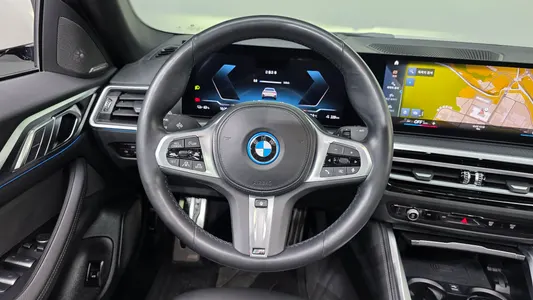 BMW i4 eDrive40 M 2022 12