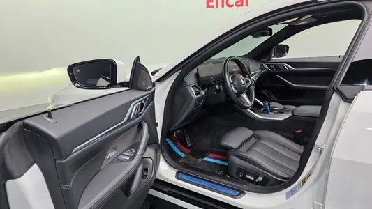 BMW i4 eDrive40 M 2022 9