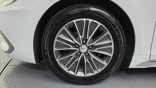 Hyundai IG 2018 5