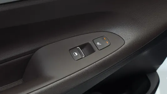 Hyundai IG 2018 18