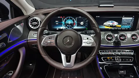 Mercedes-Benz CLS-Class C257 CLS400d 4MATIC AMG Line 2018 14