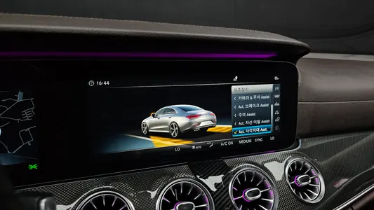 Mercedes-Benz CLS-Class C257 CLS400d 4MATIC AMG Line 2018 33