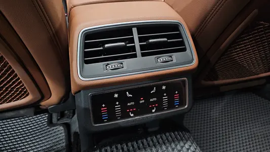 Audi A6 (C8) 45 TFSI 2021 33
