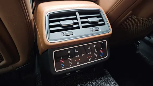 Audi A6 (C8) 40 TDI 2022 33