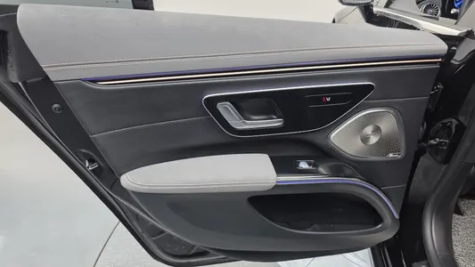 Mercedes-Benz EQS V297 EQS350 2022 25