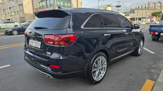 Kia 쏘렌토 2.2 2WD 2017 7