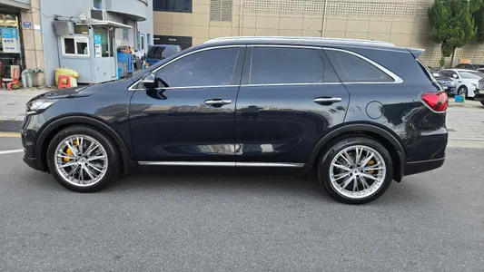 Kia 쏘렌토 2.2 2WD 2017 9