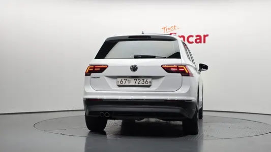 Volkswagen 2 2.0 TDI 2018 4