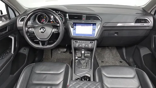 Volkswagen 2 2.0 TDI 2018 7